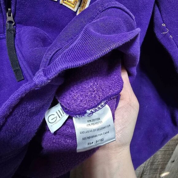 Minnesota Vikings NFL Vintage Purple and Yellow Full Zip Hoodie Jacket - Picture 5 of 5